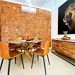 Luxury In Complex With Ocean And Marina View By Be Cherish * 알부페이라